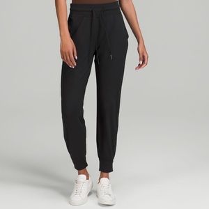 Lululemon ready to rulu jogger